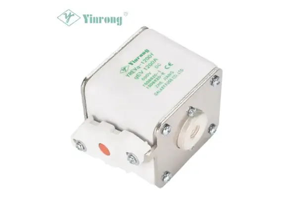 EV Automotive နှင့် EVSE Fuse တို့၏ လုပ်ဆောင်ချက်ကား အဘယ်နည်း။