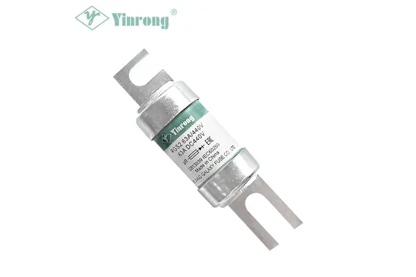 ခေတ်မီပါဝါကာကွယ်ရေးစနစ်များအတွက် 690V 125A BS88 စတိုင် မြန်နှုန်းမြင့် Fuse သည် အဘယ်ကြောင့် မရှိမဖြစ်လိုအပ်သနည်း။