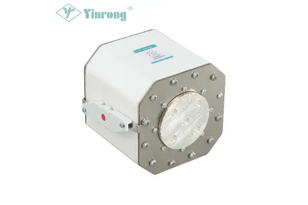 Fast-Acting Fuse နှင့် သာမန် Fuse နှင့် ကွာခြားချက်မှာ အဘယ်နည်း။